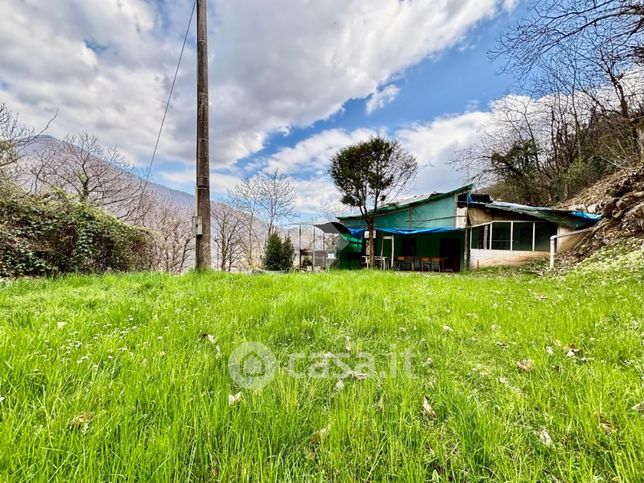 Rustico/casale in residenziale in Via Seradello
