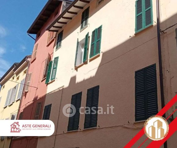 Appartamento in residenziale in Via Antignoli 1