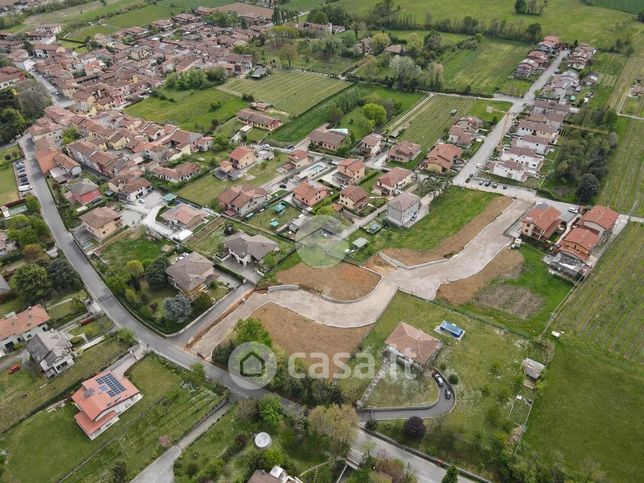 Terreno edificabile in residenziale in Via Monte Grappa