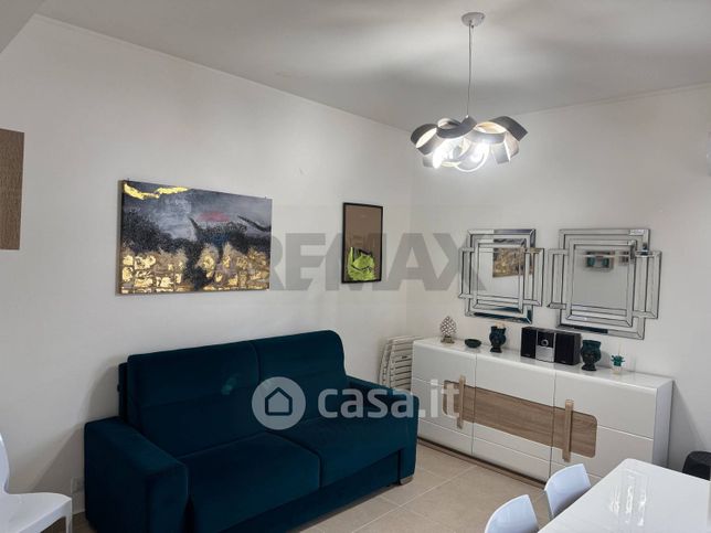 Appartamento in residenziale in Via Livorno 103