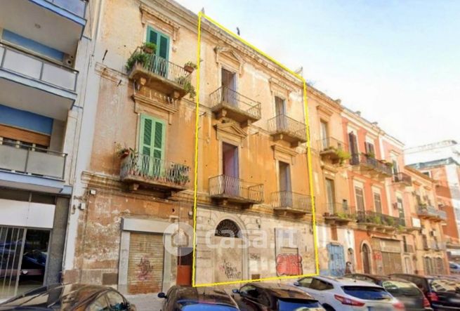 Casa indipendente in residenziale in Via Alessandro Maria Calefati 230