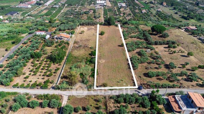 Terreno edificabile in residenziale in Via Del Mirto