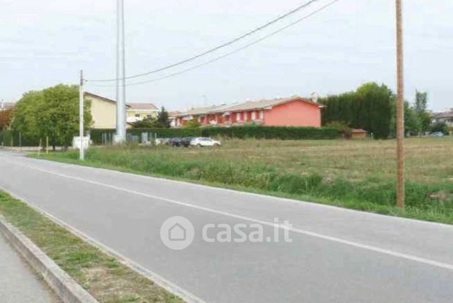 Terreno edificabile in residenziale in Via Cavallotto