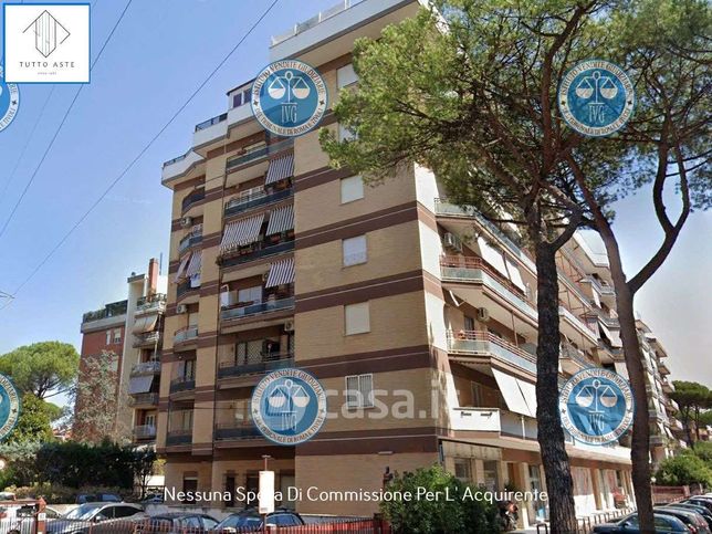 Appartamento in residenziale in Via Monte Bianco 83