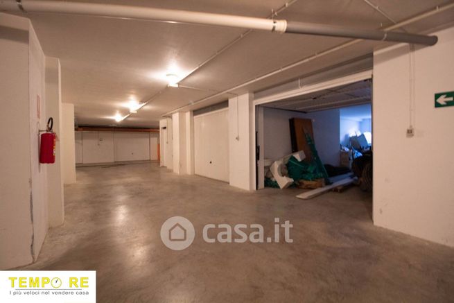 Garage/posto auto in residenziale in Via Olmo di Riccio 4