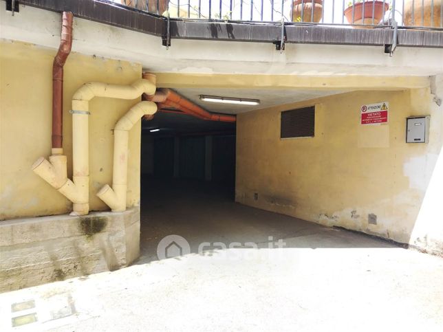 Box/posto auto in residenziale in