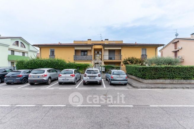 Appartamento in residenziale in Via Lazzaro Spallanzani 29