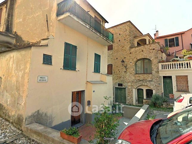Appartamento in residenziale in Via Borgo 2