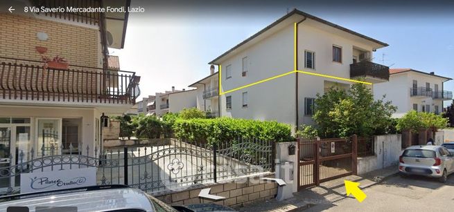 Appartamento in residenziale in Via Saverio Mercadante 13