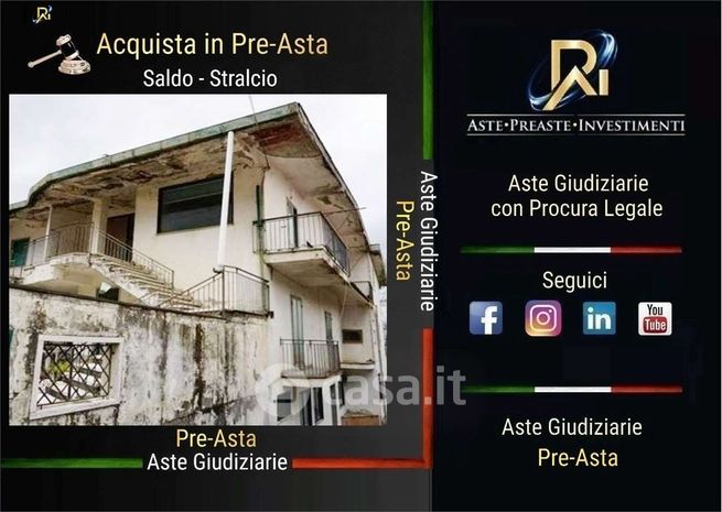 Appartamento in residenziale in Viale dei Pini 6 -18