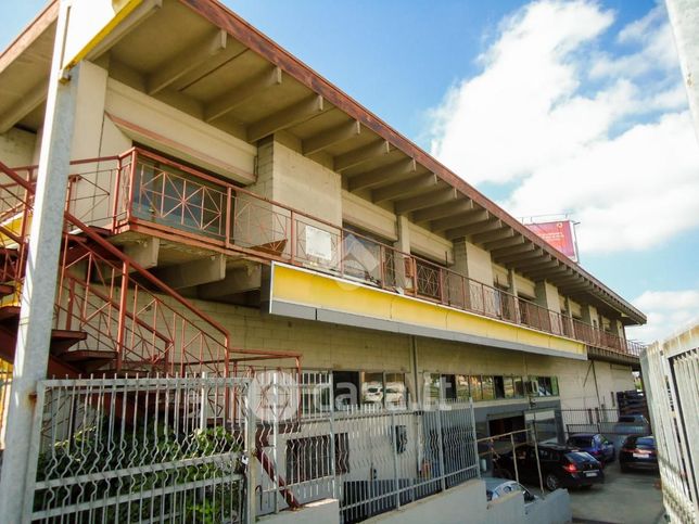 Ufficio in commerciale in Viale del Lavoro