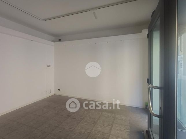Ufficio in commerciale in Piazza Garibaldi 1