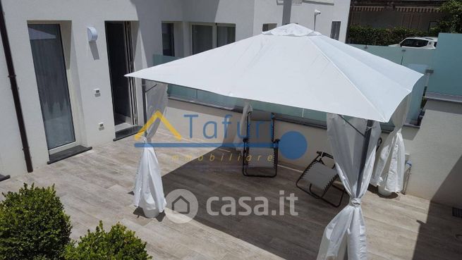 Appartamento in residenziale in Via Matilde Serao