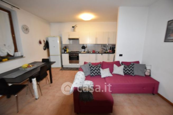 Appartamento in residenziale in Via Costantino Cerri