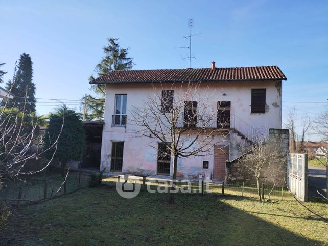 Casa indipendente in residenziale in Via Giuseppe Verdi