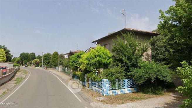 Casa indipendente in residenziale in Via Calcina Vecchia 13