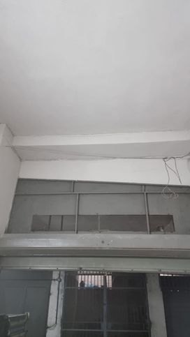 Box/posto auto in residenziale in Viale delle Porcellane di Capodimonte 23