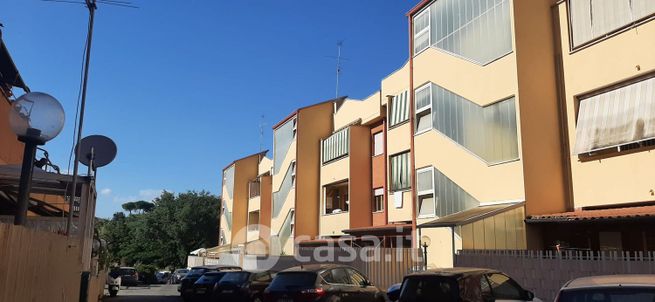 Appartamento in residenziale in Via Eugenio Montale