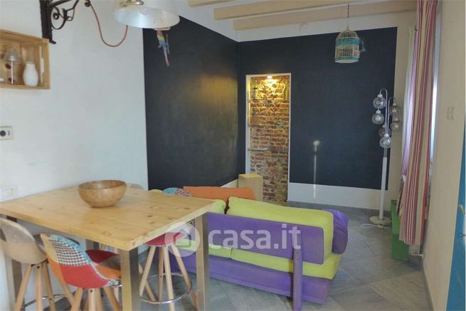 Appartamento in residenziale in Via Cassolnovo 35