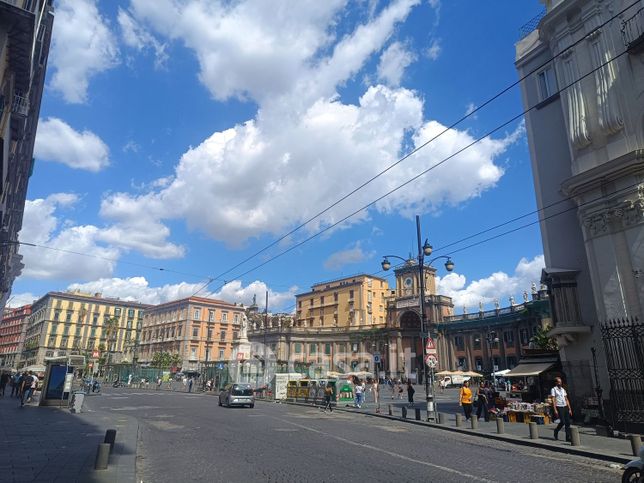 Appartamento in residenziale in Via Toledo 12