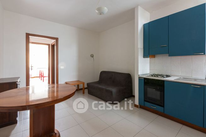 Appartamento in residenziale in Via Lomellina 21