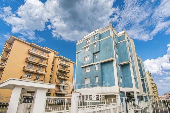 Appartamento in residenziale in Via Padre Vismara 49