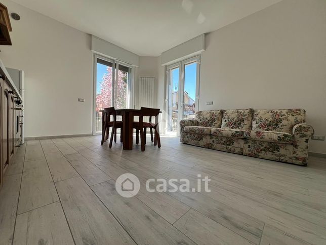 Appartamento in residenziale in Via Tonale 10