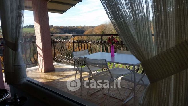 Appartamento in residenziale in Via di Santa Cornelia 125
