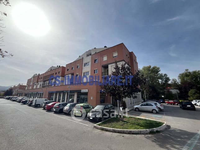 Ufficio in commerciale in