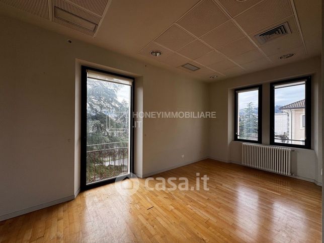 Appartamento in residenziale in Viale Giacomo Matteotti 47