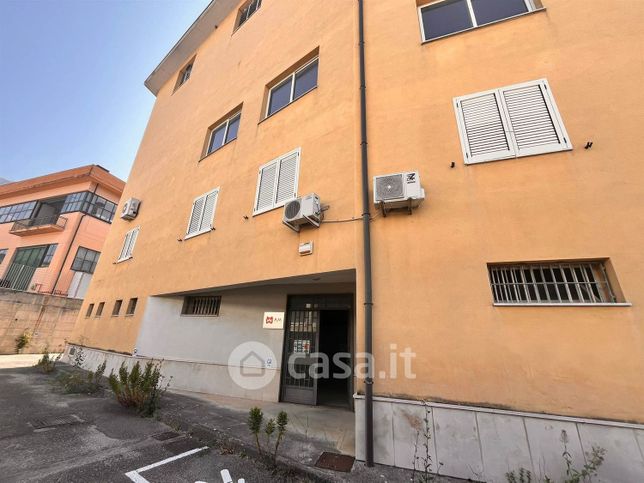 Capannone in commerciale in Viale Principe Amedeo