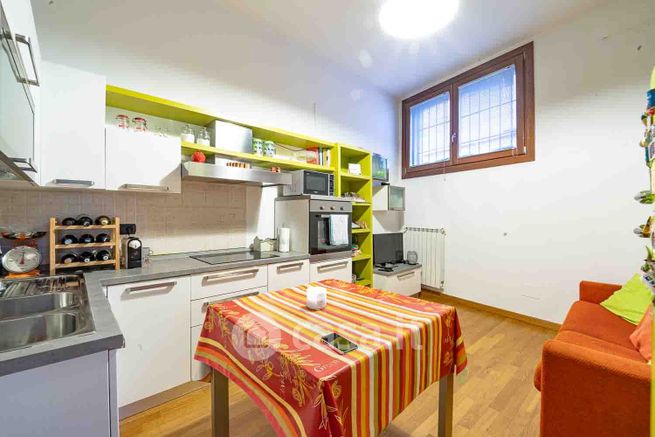 Appartamento in residenziale in Via Privata Punta Licosa 18 a