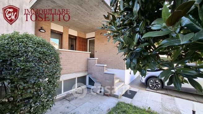 Appartamento in residenziale in Via Battaglione Framarin