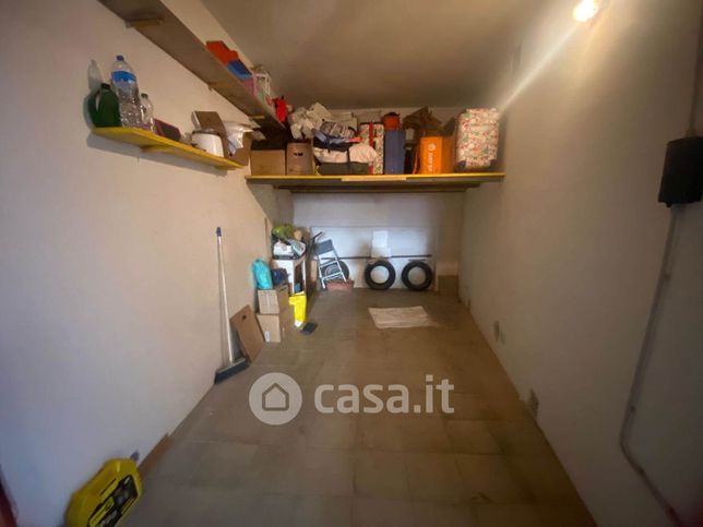 Box/posto auto in residenziale in Viale Don Giovanni Minzoni