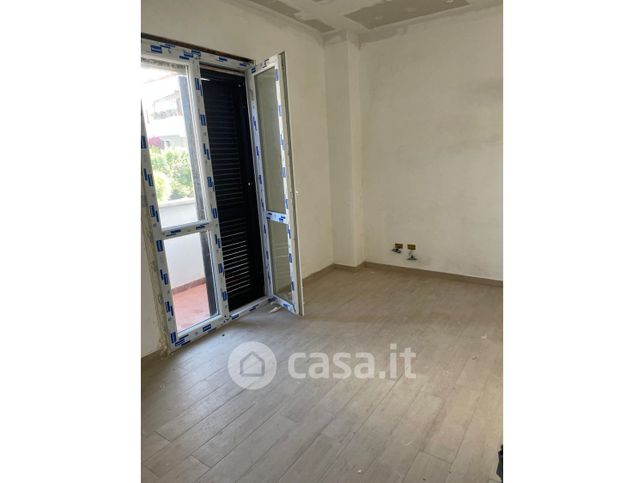 Appartamento in residenziale in Via Luni