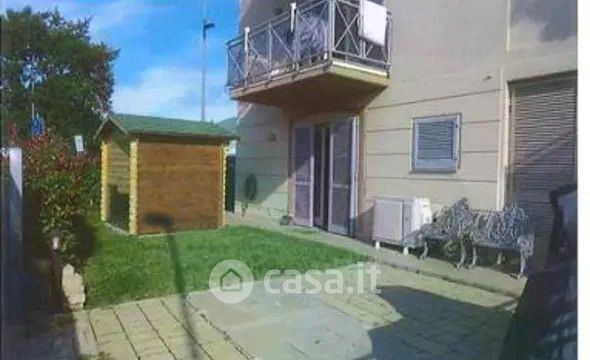 Appartamento in residenziale in Via Barzano 83