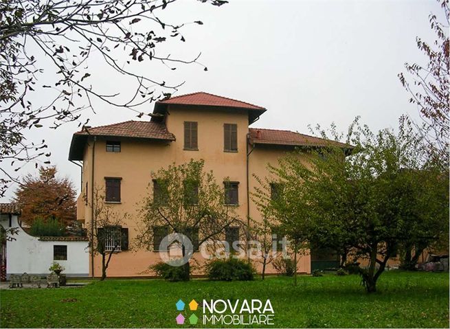 Rustico/casale in residenziale in Via Giuseppe Mazzini 10