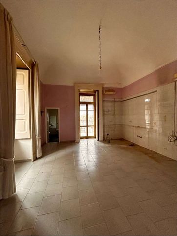 Appartamento in residenziale in Via Circonvallazione 127