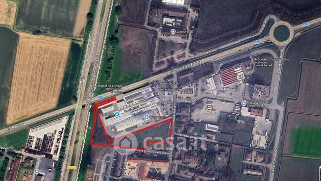 Terreno edificabile in residenziale in Via Federico Caudana 35