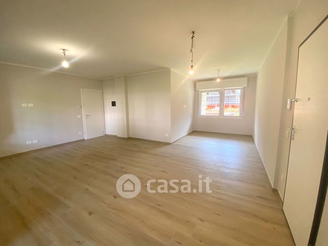 Appartamento in residenziale in Via Felice Cavallotti 1 o9