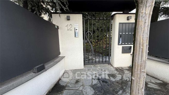 Appartamento in residenziale in Via Giovanni Da Cermenate