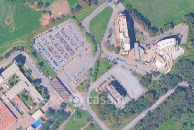 Terreno agricolo in commerciale in Via degli Aldobrandeschi