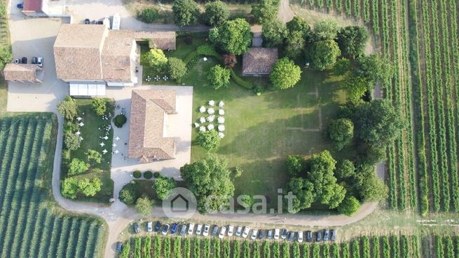Terreno agricolo in commerciale in 