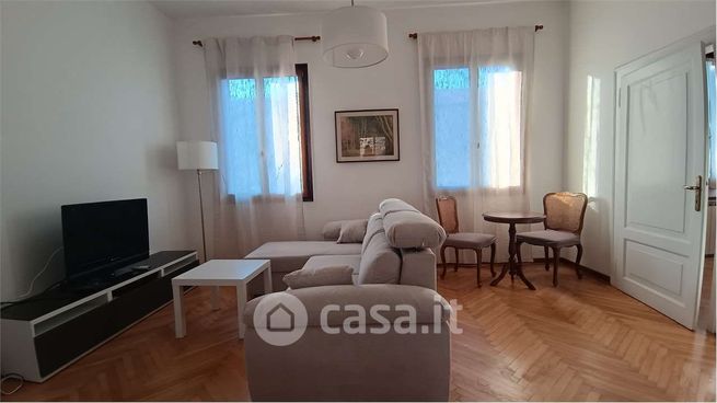 Appartamento in residenziale in Via Cappuccina 23