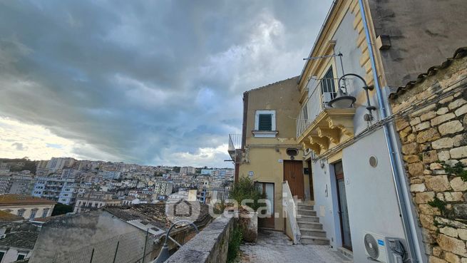 Casa indipendente in residenziale in Vico Buscema
