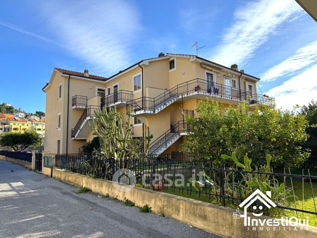 Appartamento in residenziale in Via Nazario Sauro 181