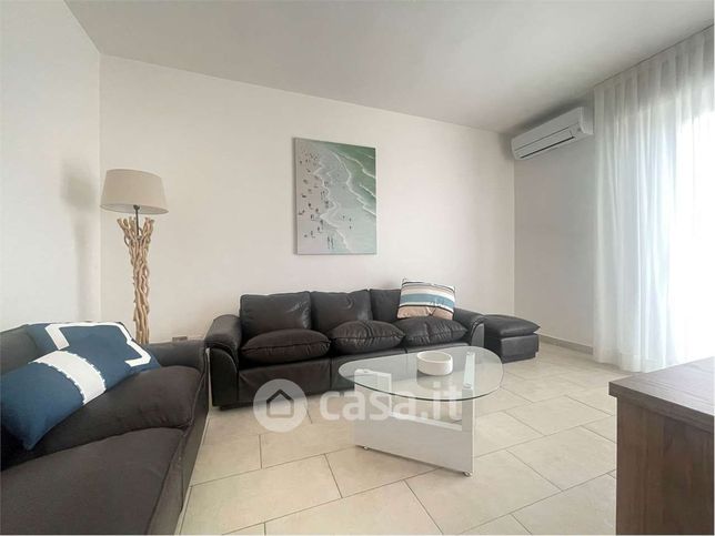Appartamento in residenziale in Viale Amendola 17