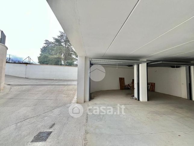Box/posto auto in residenziale in 