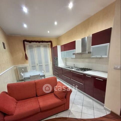 Appartamento in residenziale in Via Valenza 13