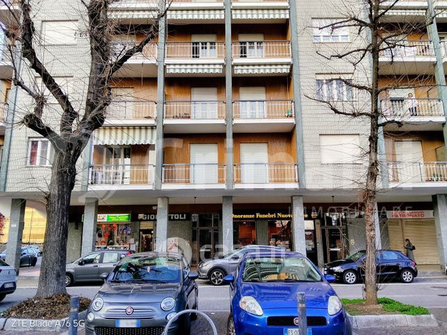Appartamento in residenziale in Piazza Kennedy 26
